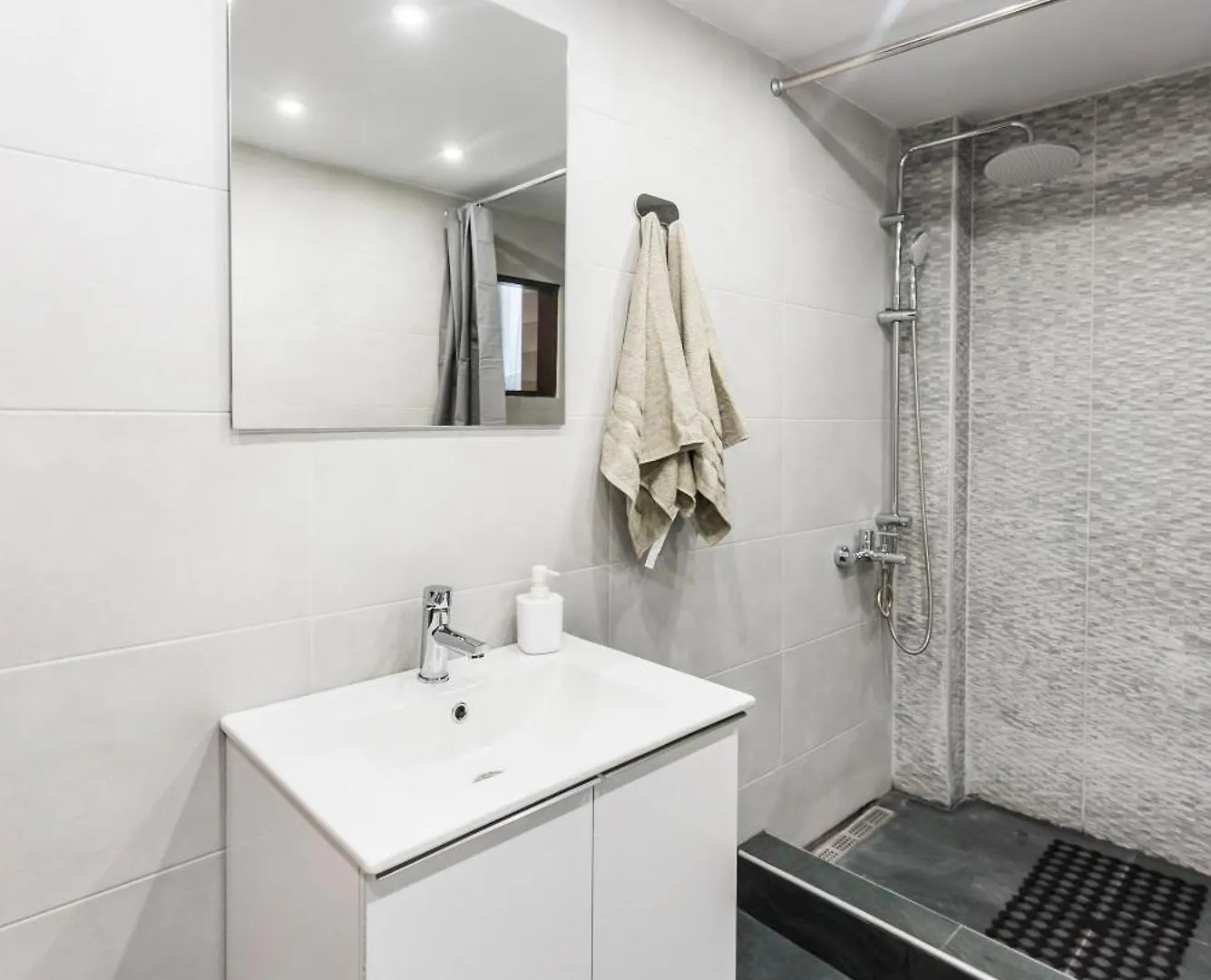 Oikos Skmt Apartment Souroti 0*,  Greece